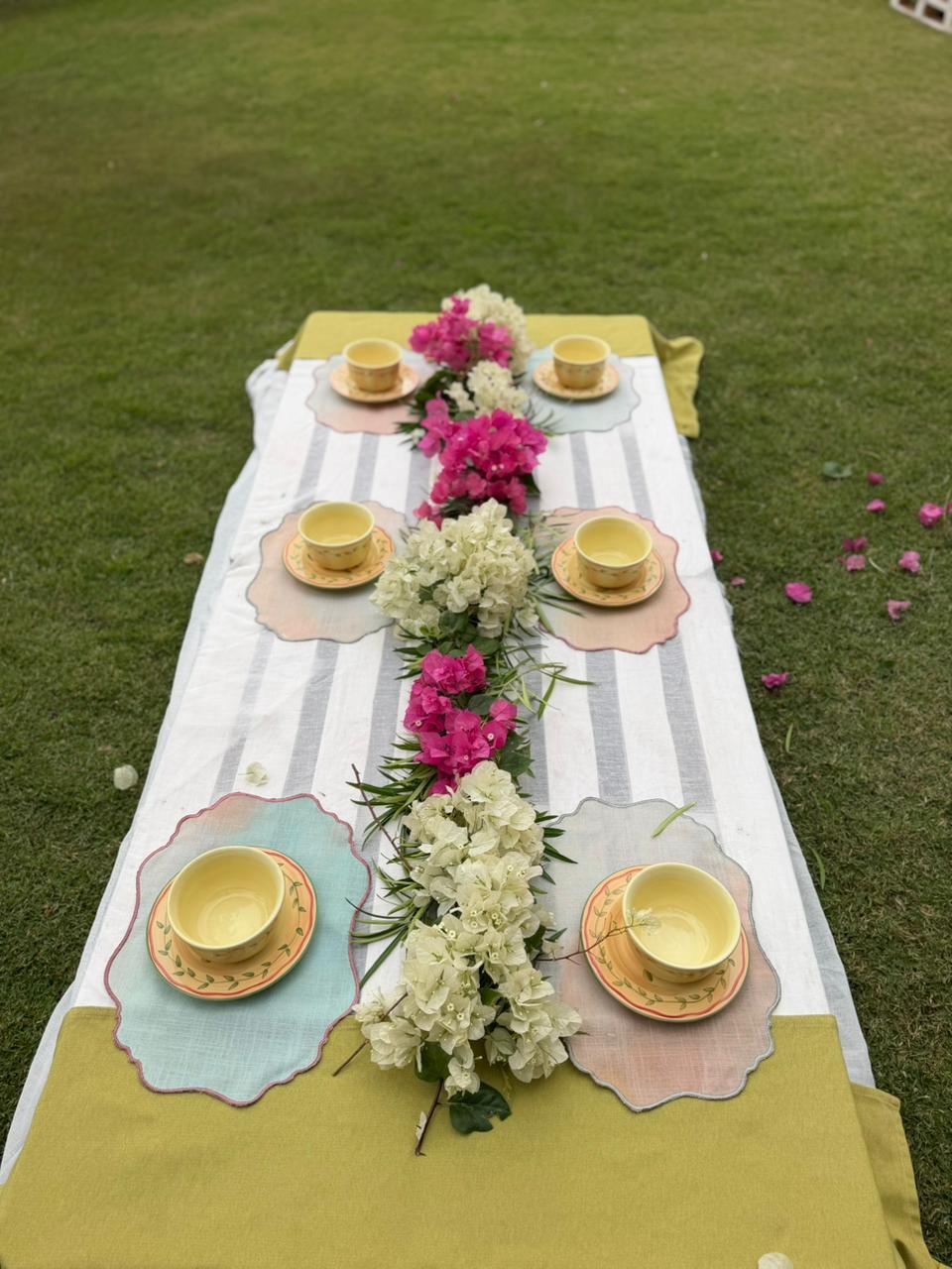 Tropical Lush Placemat (Set of 12)
